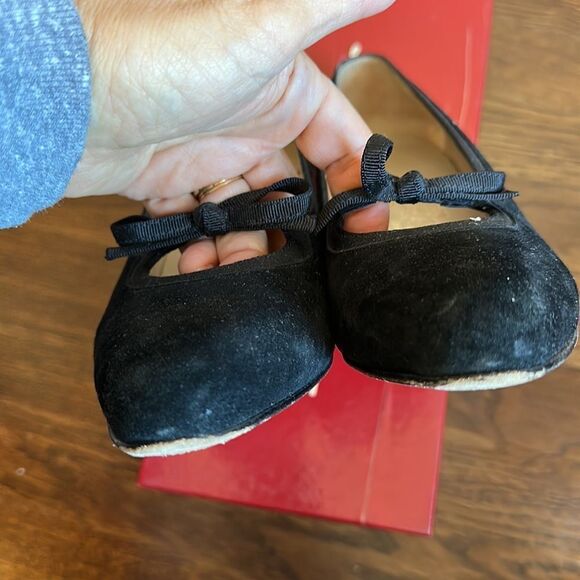 Vintage Salvatore Ferragamo black velvet with bows dressy heels - Picture 2 of 8